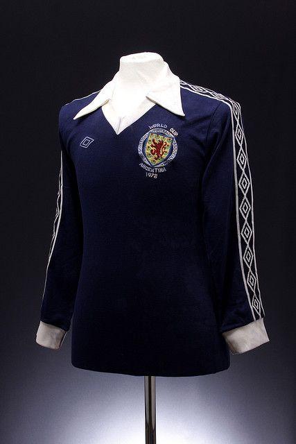 Scotland Prototype Football Shirt (World Cup, 1978).jpg